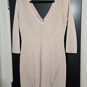 Elegant Pink V-Neck Dress